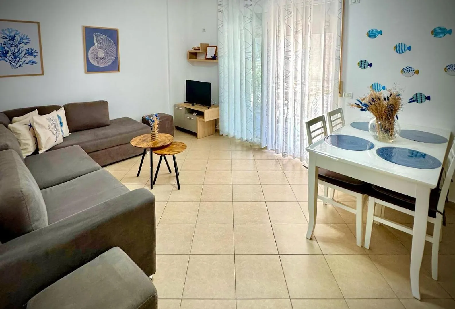 *** Hotel Endy Apartaments Orikumi Albánie